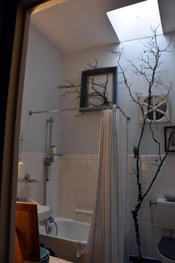 Bed and Breakfast Les Hirondelles Fleac Exterior foto